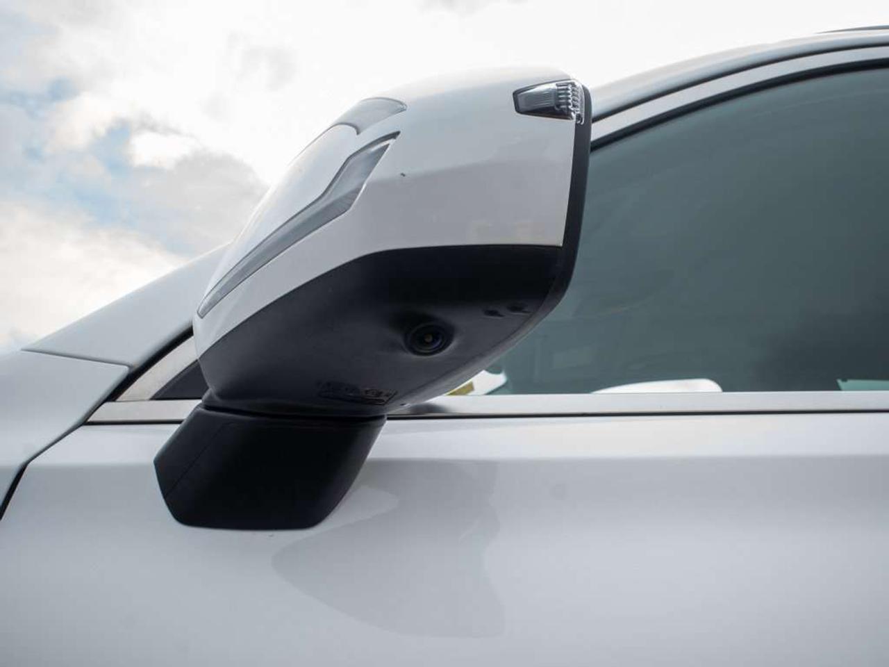 2023 Hyundai PALISADE Urban - Premium Sound System   Cooled Front Seats Photo