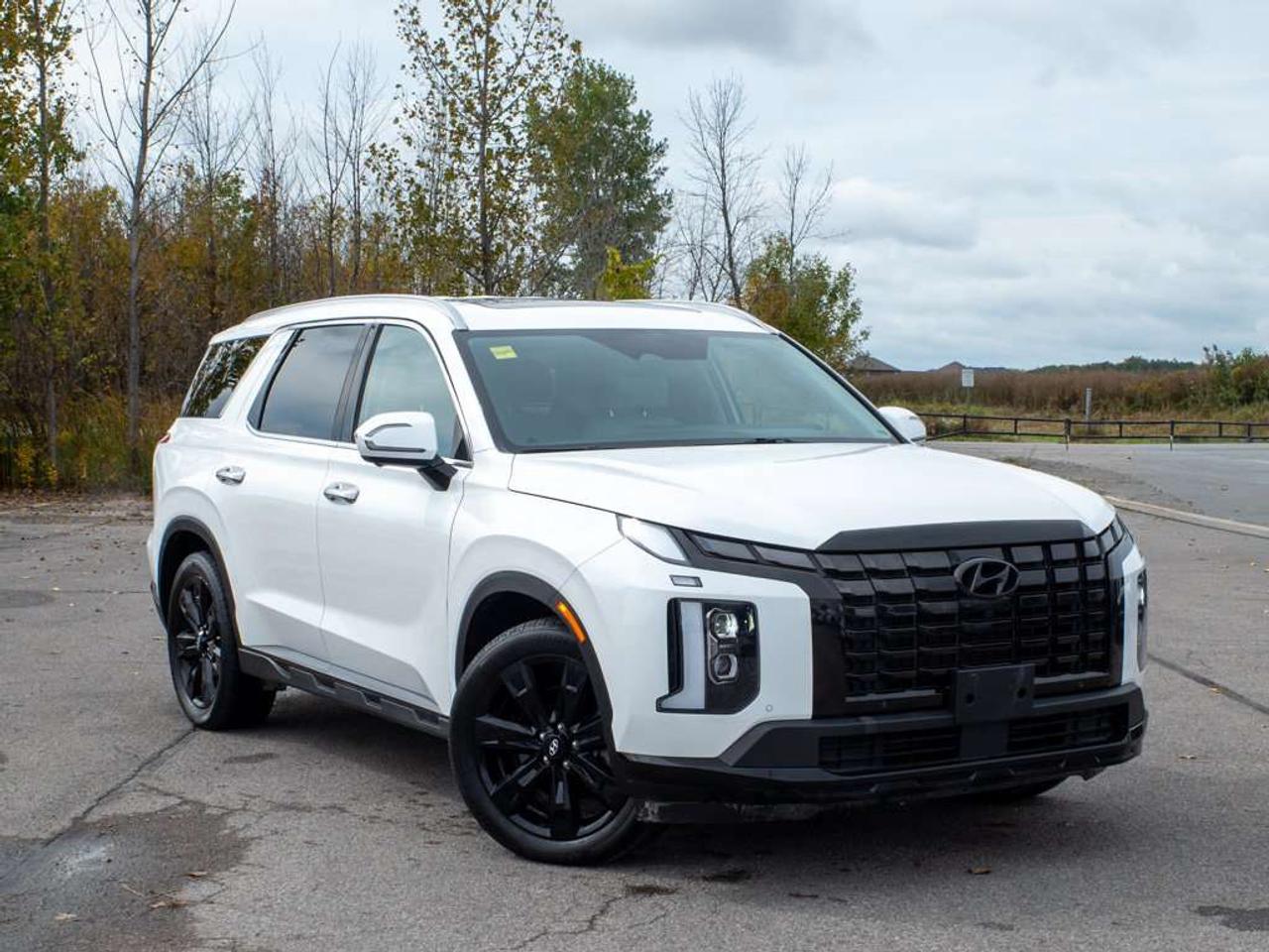 2023 Hyundai PALISADE Urban - Premium Sound System   Cooled Front Seats Photo