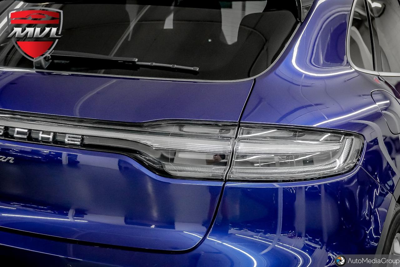2024 Porsche Macan Base 4dr All-Wheel Drive Photo4