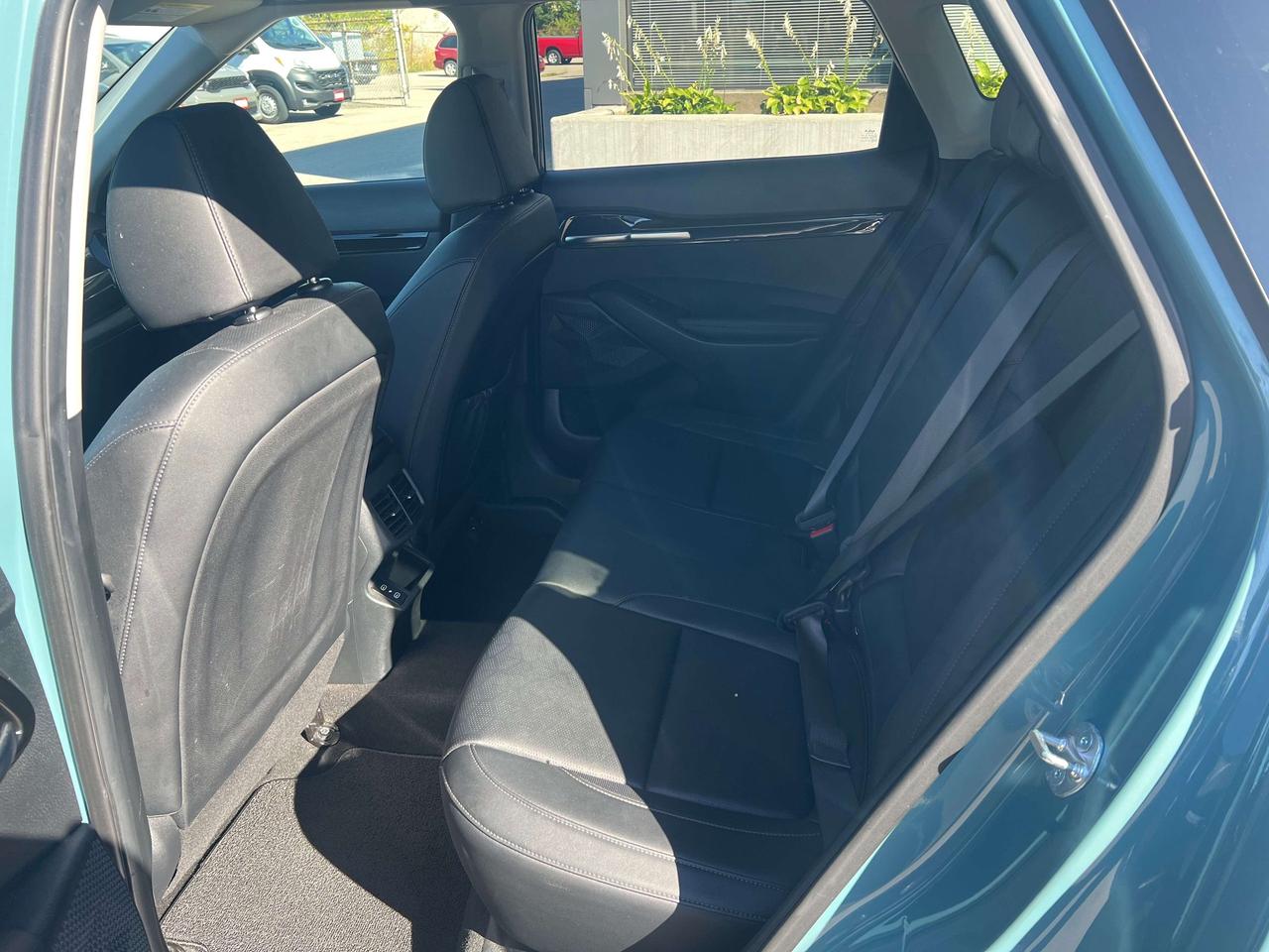 2025 Kia Seltos EX AWD *SUNROOF *LEATHER *REMOTE START *HTD SEATS Photo