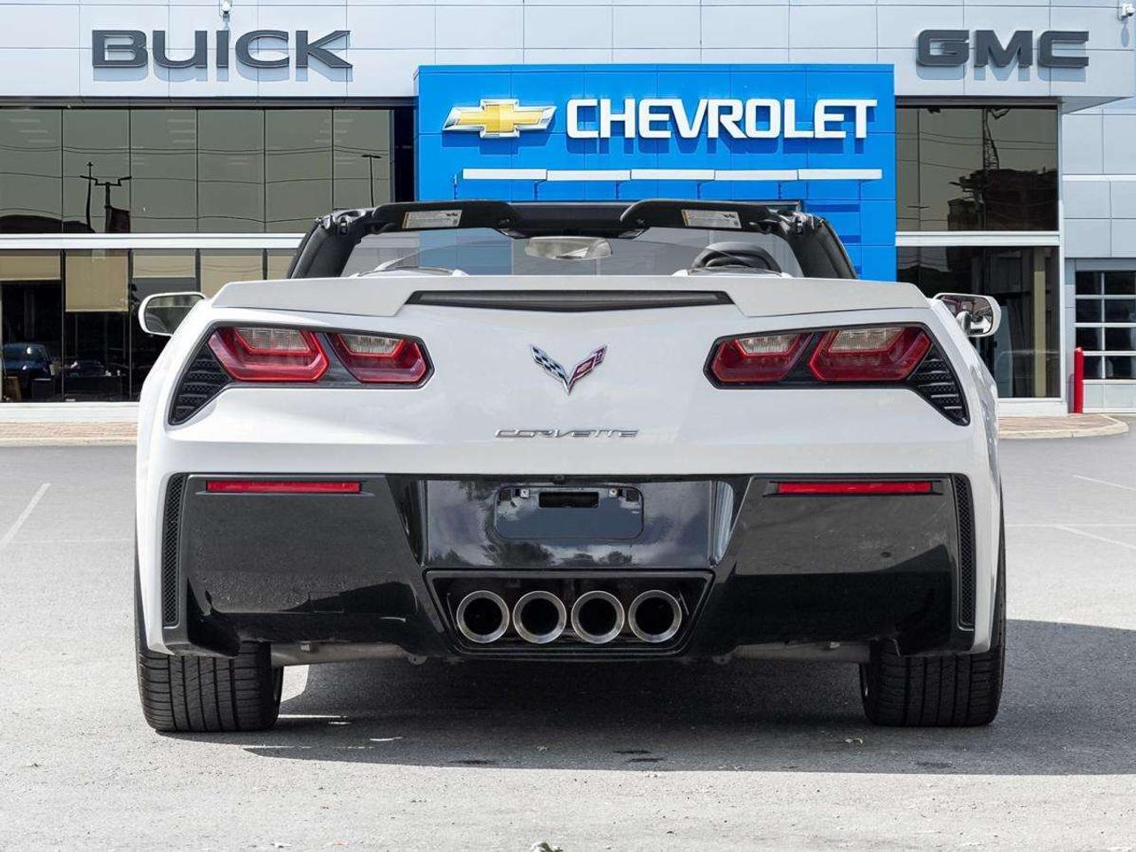 2015 Chevrolet Corvette 2dr Stingray Conv w/1LT Photo