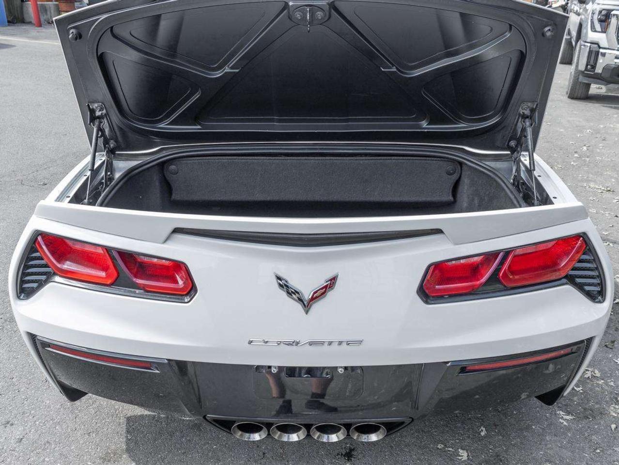 2015 Chevrolet Corvette 2dr Stingray Conv w/1LT Photo