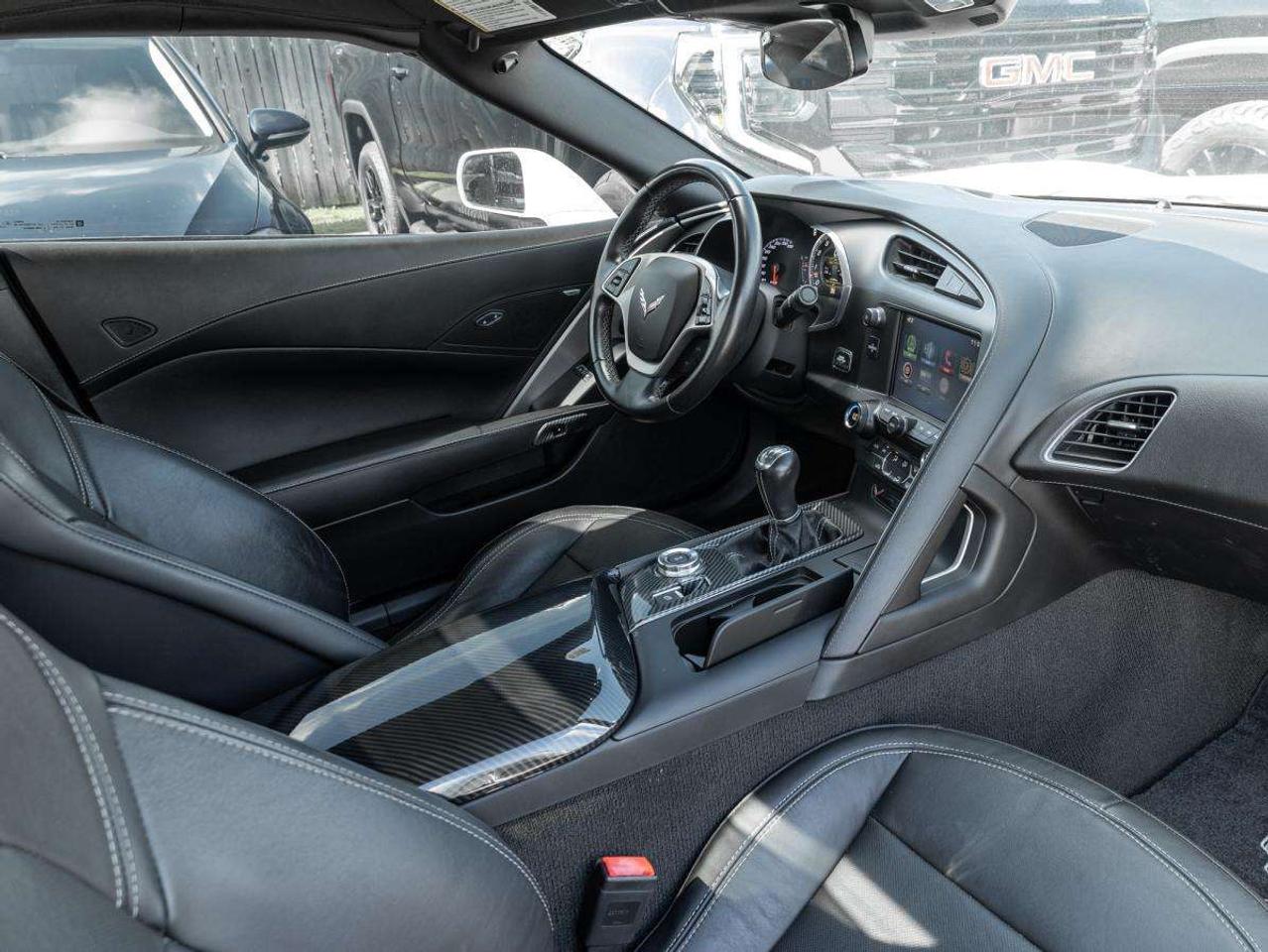2015 Chevrolet Corvette 2dr Stingray Conv w/1LT Photo