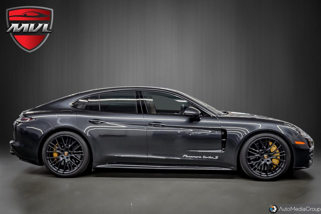 2023 Porsche Panamera Turbo S 4dr All-Wheel Drive Hatchback Photo