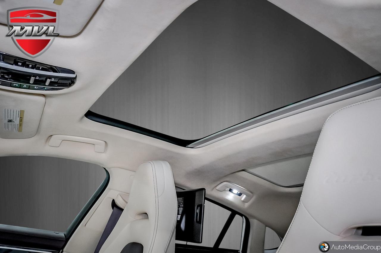 2023 Porsche Panamera Turbo S 4dr All-Wheel Drive Hatchback Photo