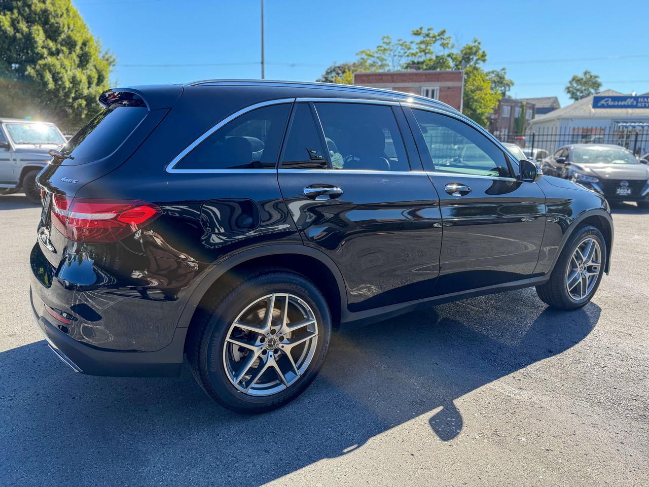 2019 Mercedes-Benz GLC GLC-300/NAVI/BSM/ROOF/CAMERA/LOW KM/NO ACCIDENTS Photo