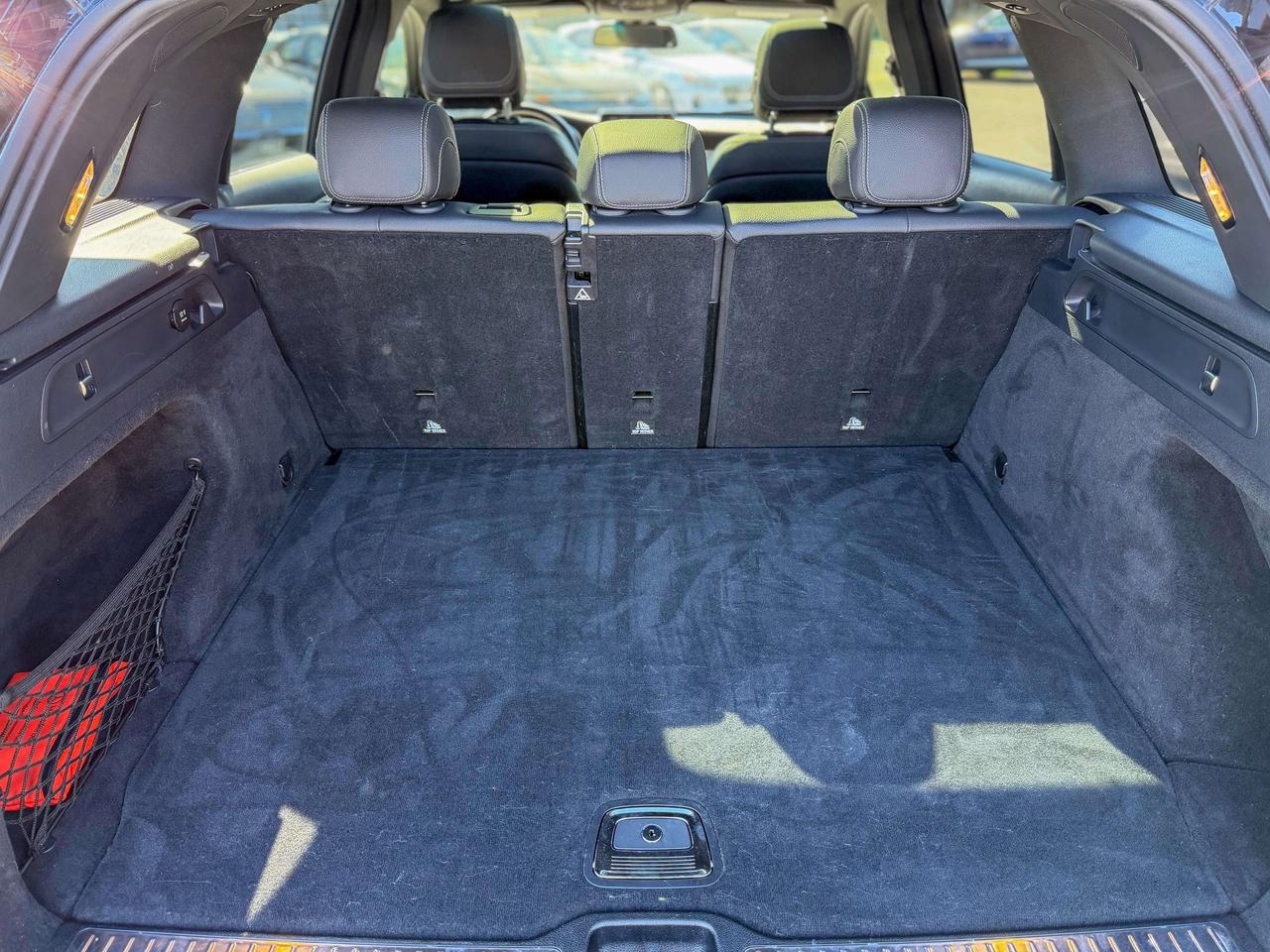2019 Mercedes-Benz GLC GLC-300/NAVI/BSM/ROOF/CAMERA/LOW KM/NO ACCIDENTS Photo