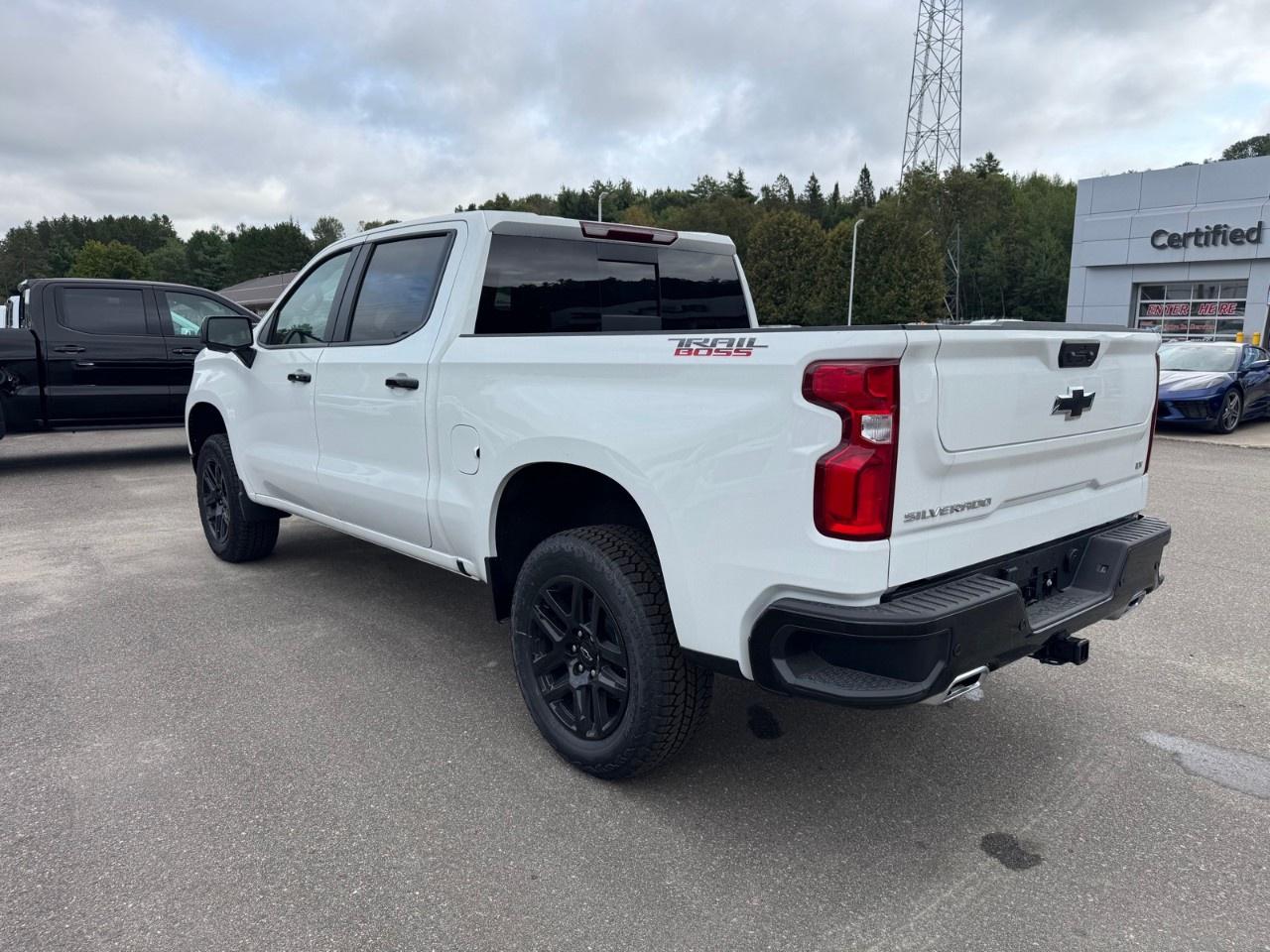 2026 Chevrolet Silverado 1500 Crew Cab Short Box 4-Wheel Drive LT Trail Boss Photo