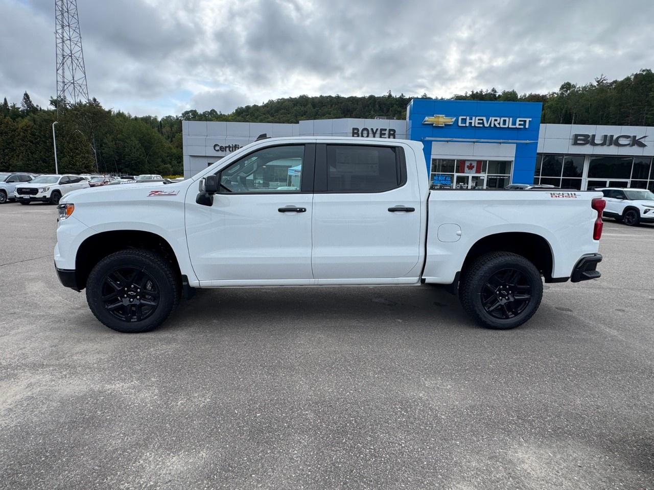 2026 Chevrolet Silverado 1500 Crew Cab Short Box 4-Wheel Drive LT Trail Boss Photo