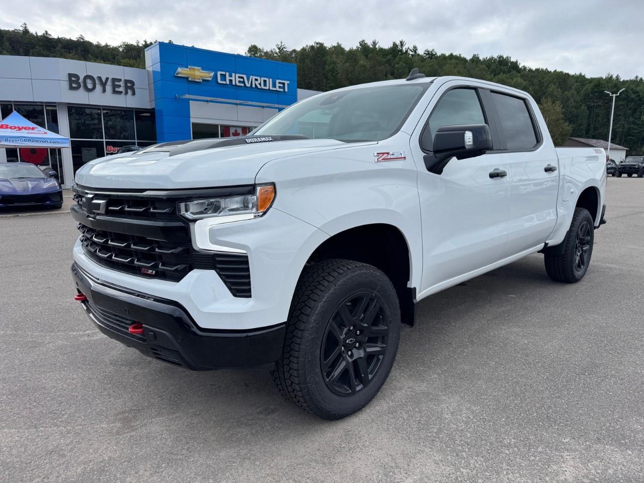 2026 Chevrolet Silverado 1500 Crew Cab Short Box 4-Wheel Drive LT Trail Boss Photo