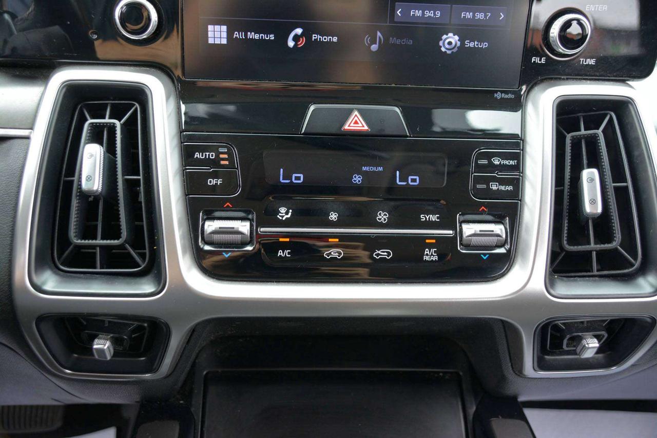 2021 Kia Sorento X-Line Photo