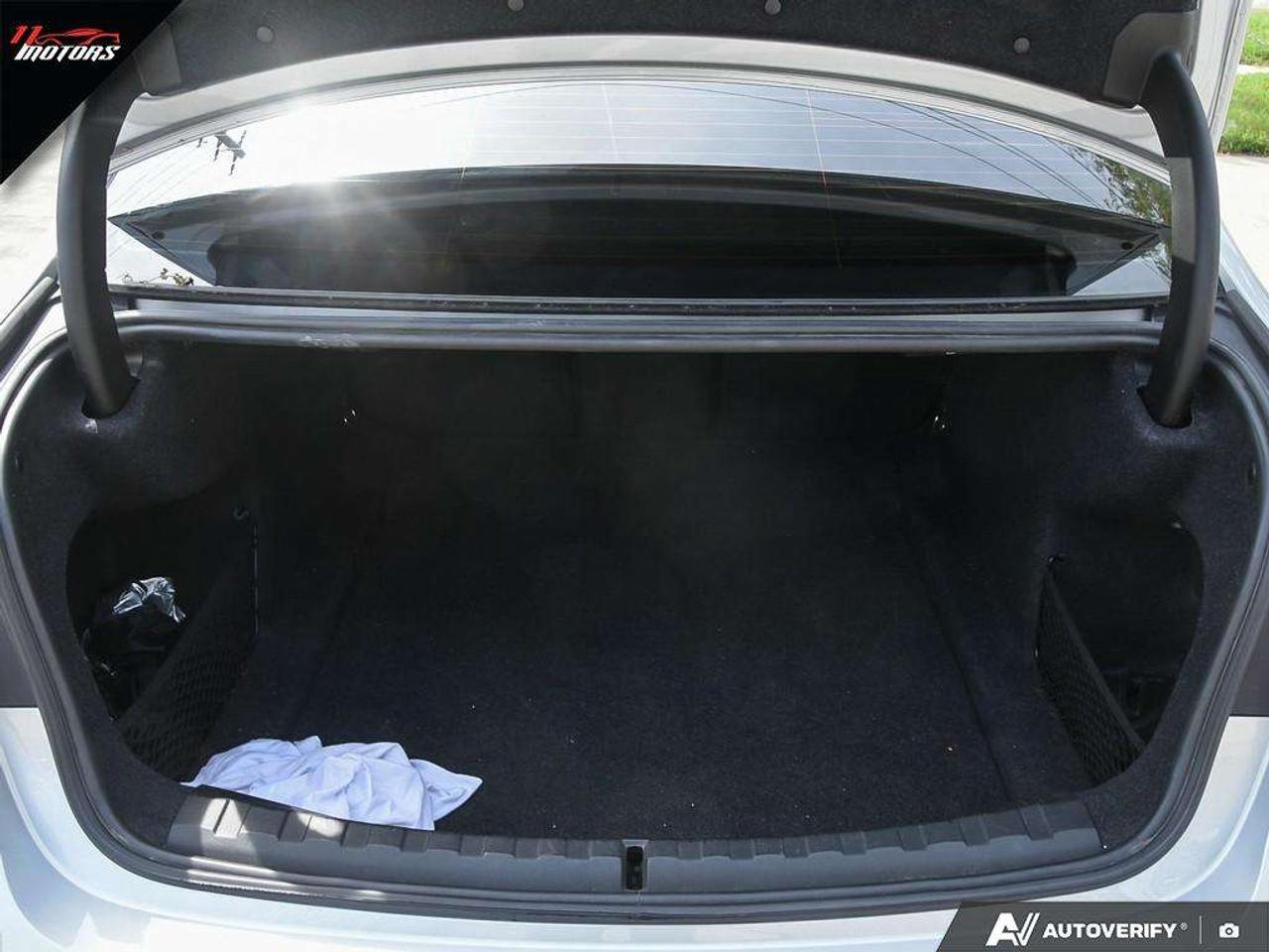 2019 BMW 3 Series 330i xDrive Sedan   LOADED   CERTIFIED Photo
