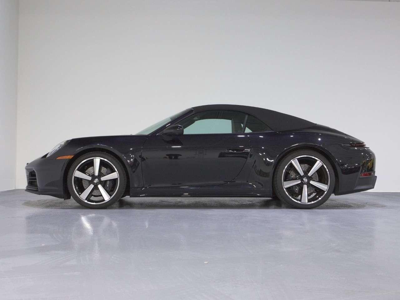 2025 Porsche 911 Carrera Cabriolet Photo