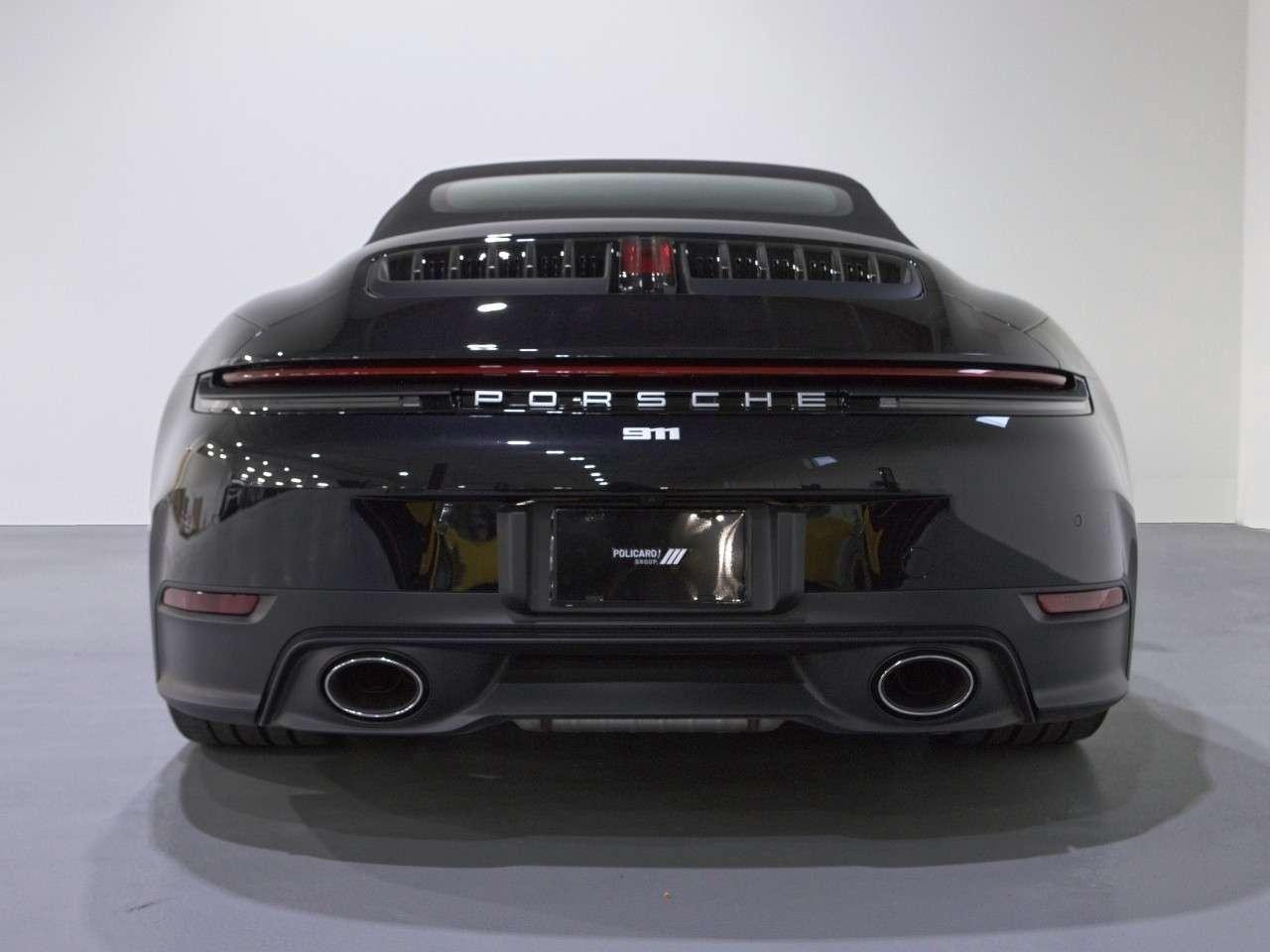 2025 Porsche 911 Carrera Cabriolet Photo