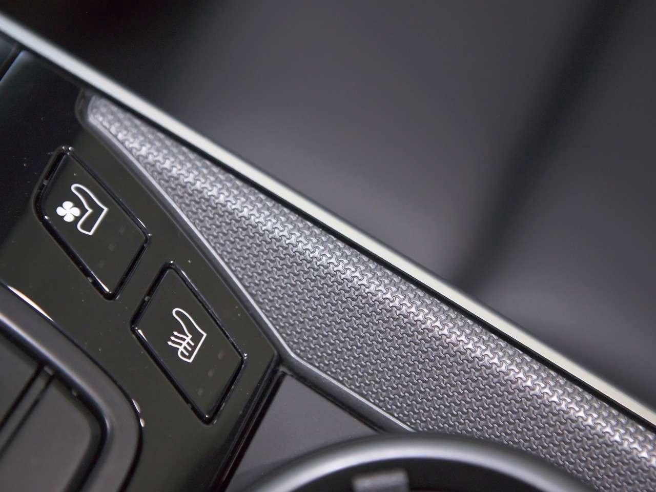 2025 Porsche 911 Carrera Cabriolet Photo