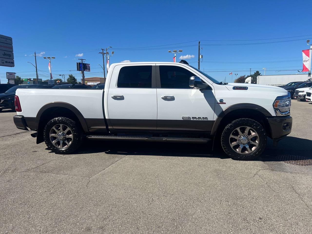 2022 RAM 2500 Longhorn Crew 4x4 Cummins Diesel *LOADED *LOW KMS Photo