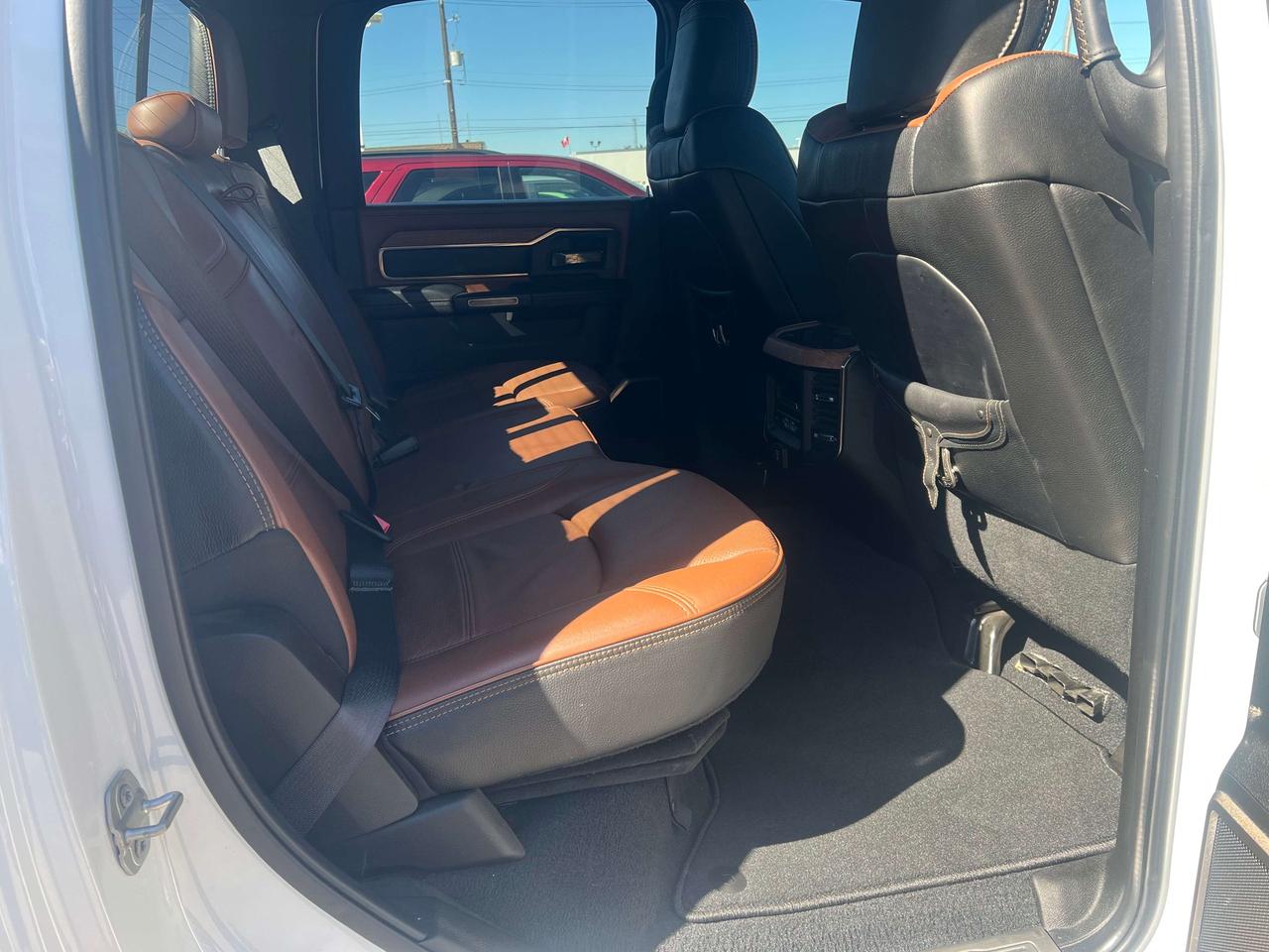2022 RAM 2500 Longhorn Crew 4x4 Cummins Diesel *LOADED *LOW KMS Photo