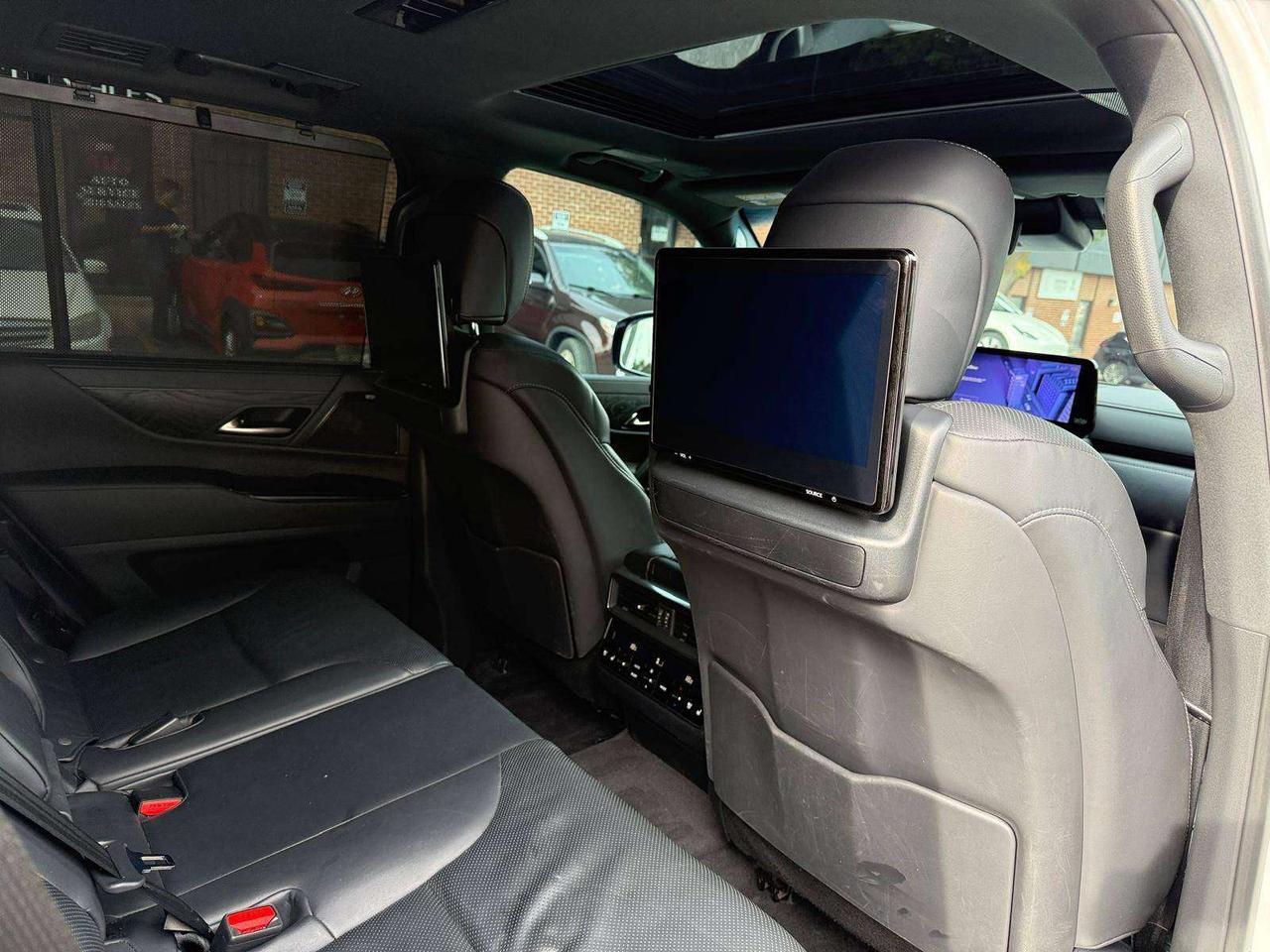 2022 Lexus LX LX 600 Auto, LUXURY PACKAGE, NO ACCIDENT Photo