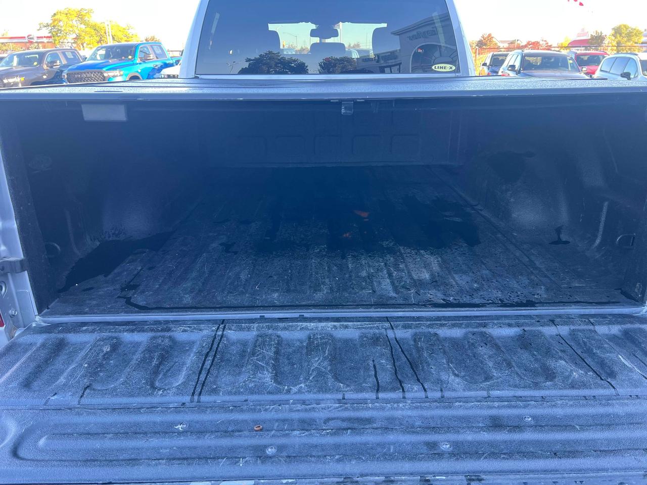 2022 RAM 1500 Warlock Quad 4x4 V6 *CARPLAY *PARKSENSE *SIDE STEP Photo