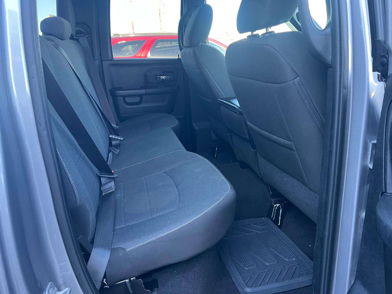 2022 RAM 1500 Warlock Quad 4x4 V6 *CARPLAY *PARKSENSE *SIDE STEP Photo