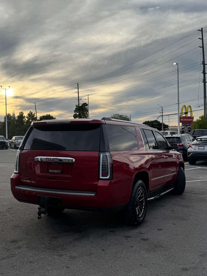 2015 GMC Yukon 4WD 4dr Denali Photo