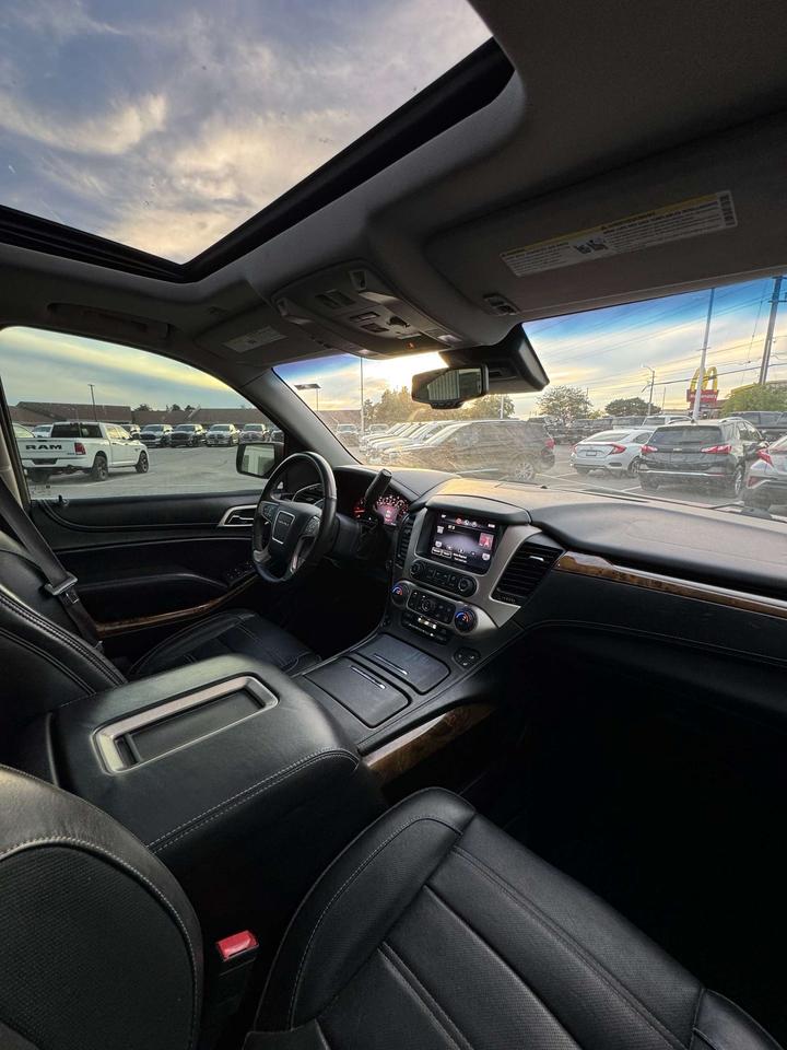 2015 GMC Yukon 4WD 4dr Denali Photo