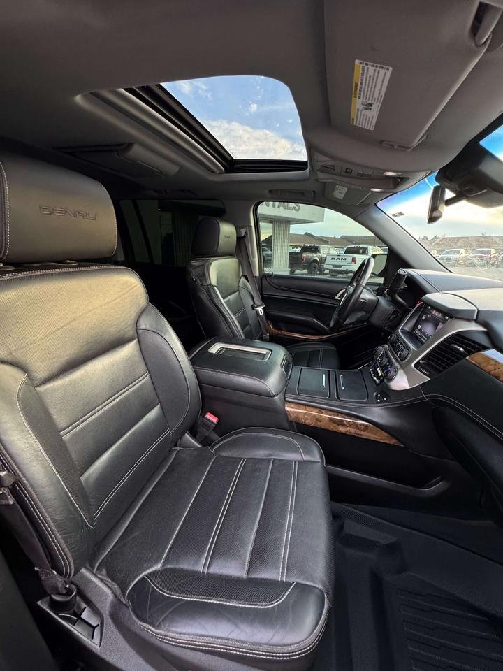 2015 GMC Yukon 4WD 4dr Denali Photo