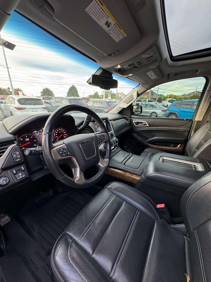 2015 GMC Yukon 4WD 4dr Denali Photo