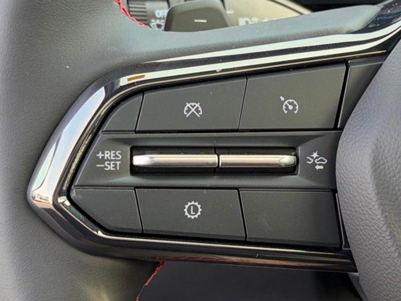 2027 Chevrolet Equinox AWD RS Photo