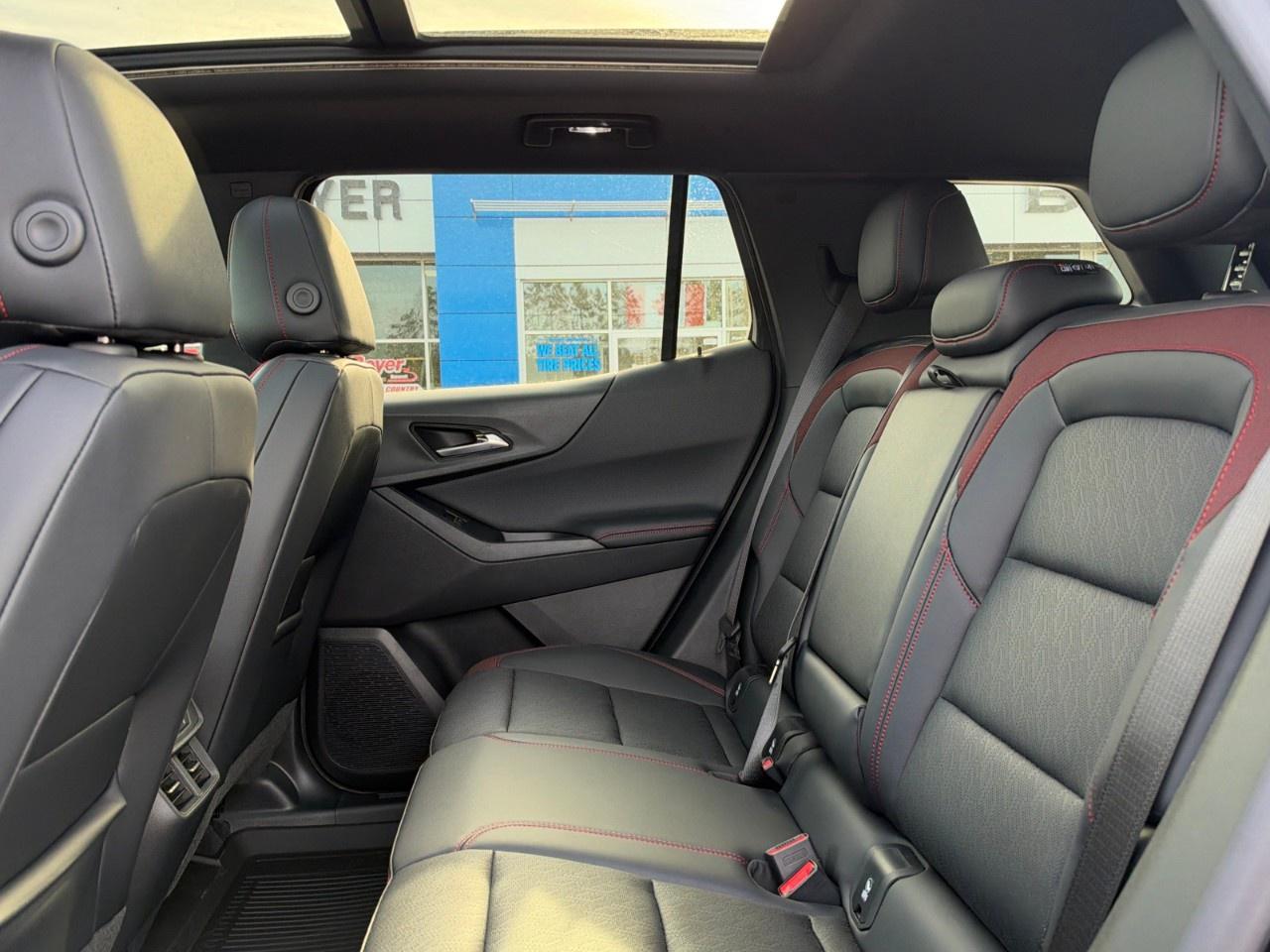 2027 Chevrolet Equinox AWD RS Photo