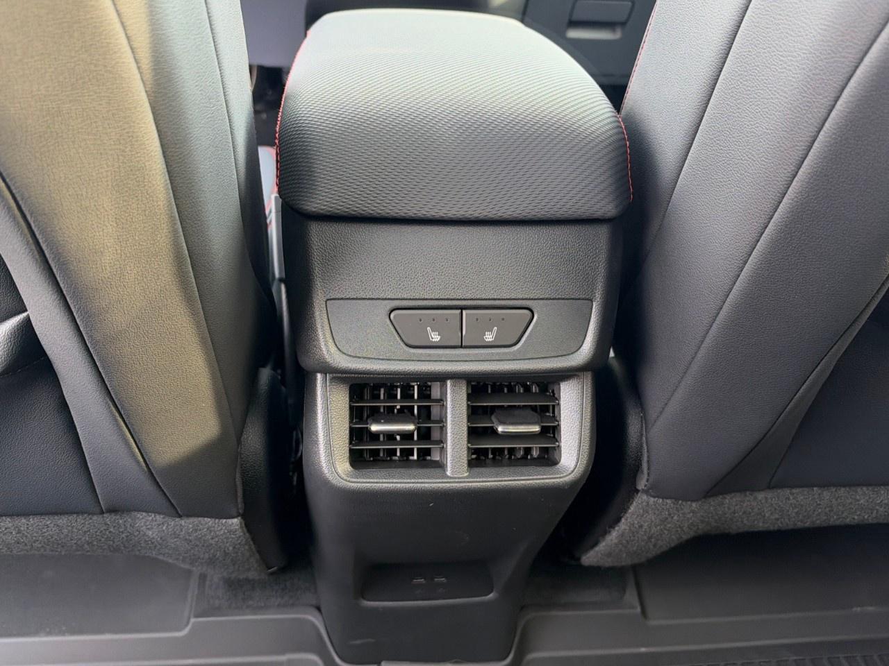 2027 Chevrolet Equinox AWD RS Photo