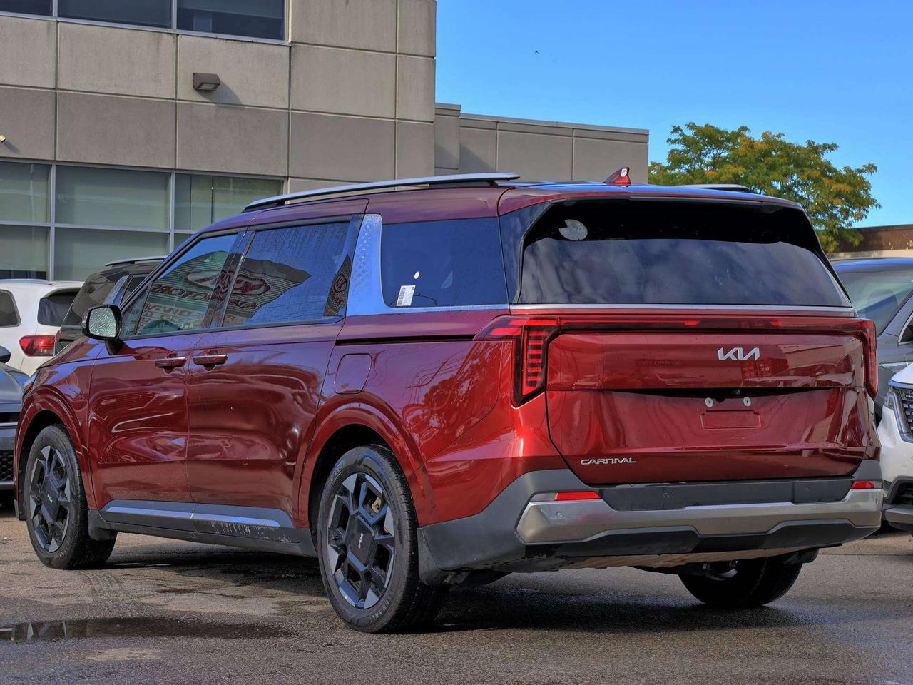 2026 Kia Carnival EX+ Photo
