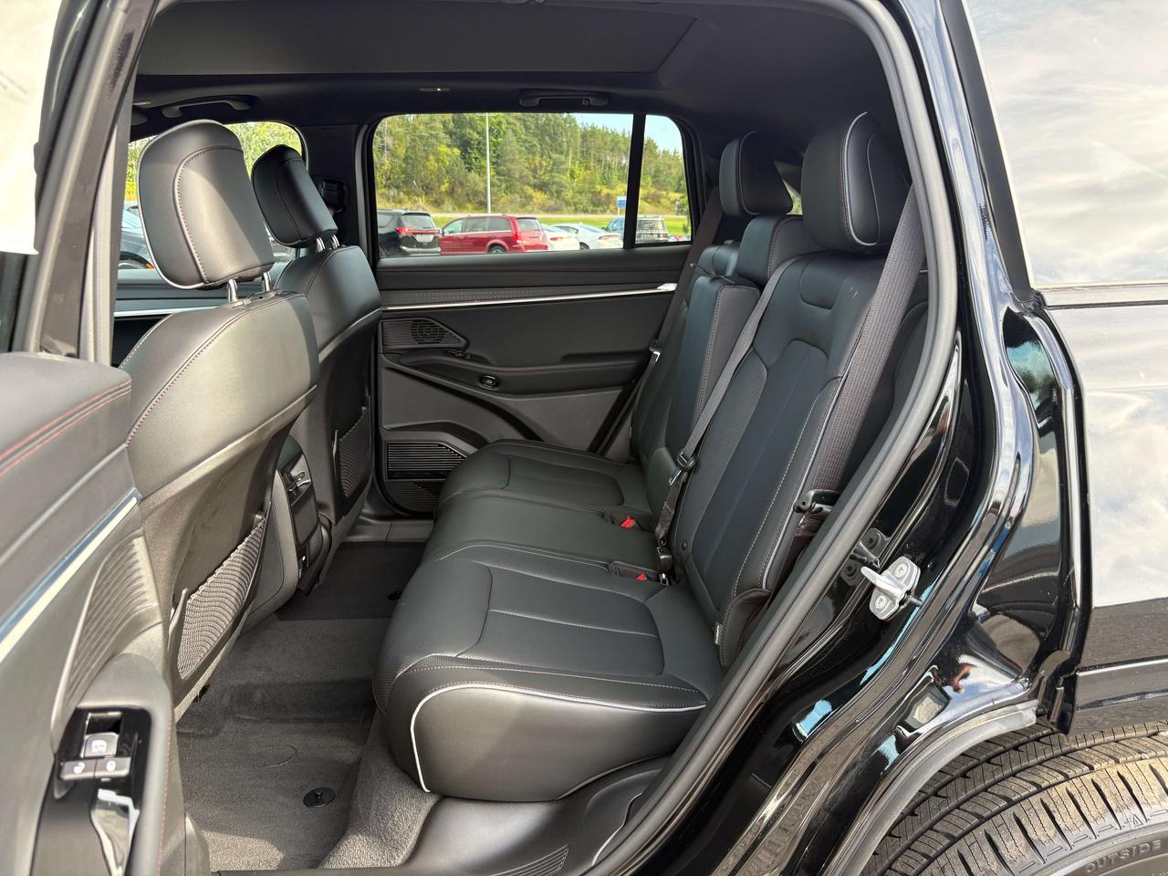 2025 Jeep Wagoneer S Limited Photo