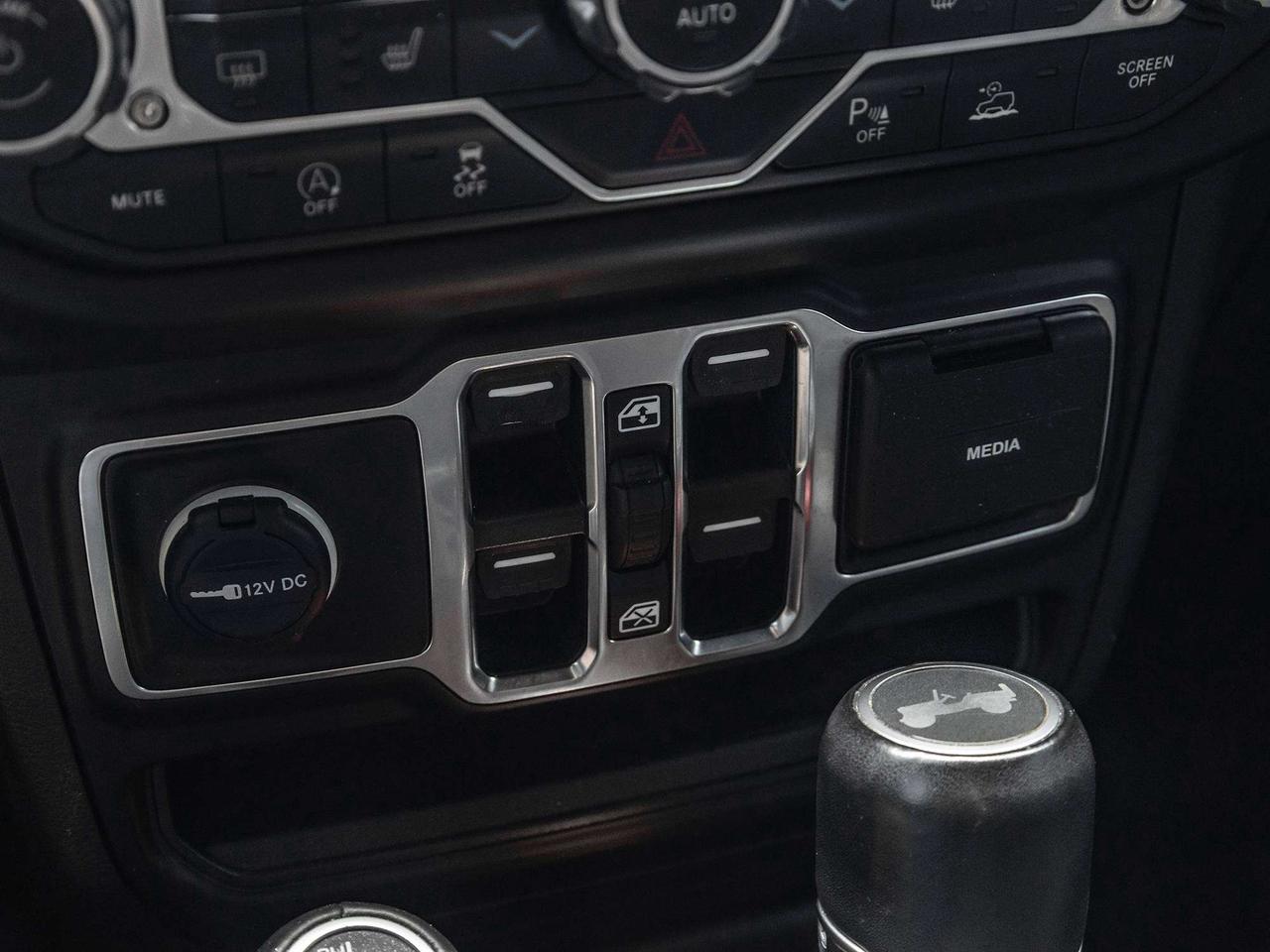 2022 Jeep Wrangler UNLIMITES HIGH ALTITUDE  SKY TOUCH   SAFETY GRP Photo