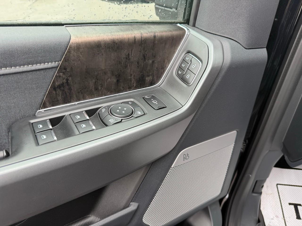 2026 Ford SUPER DUTY F-250 SRW  Photo