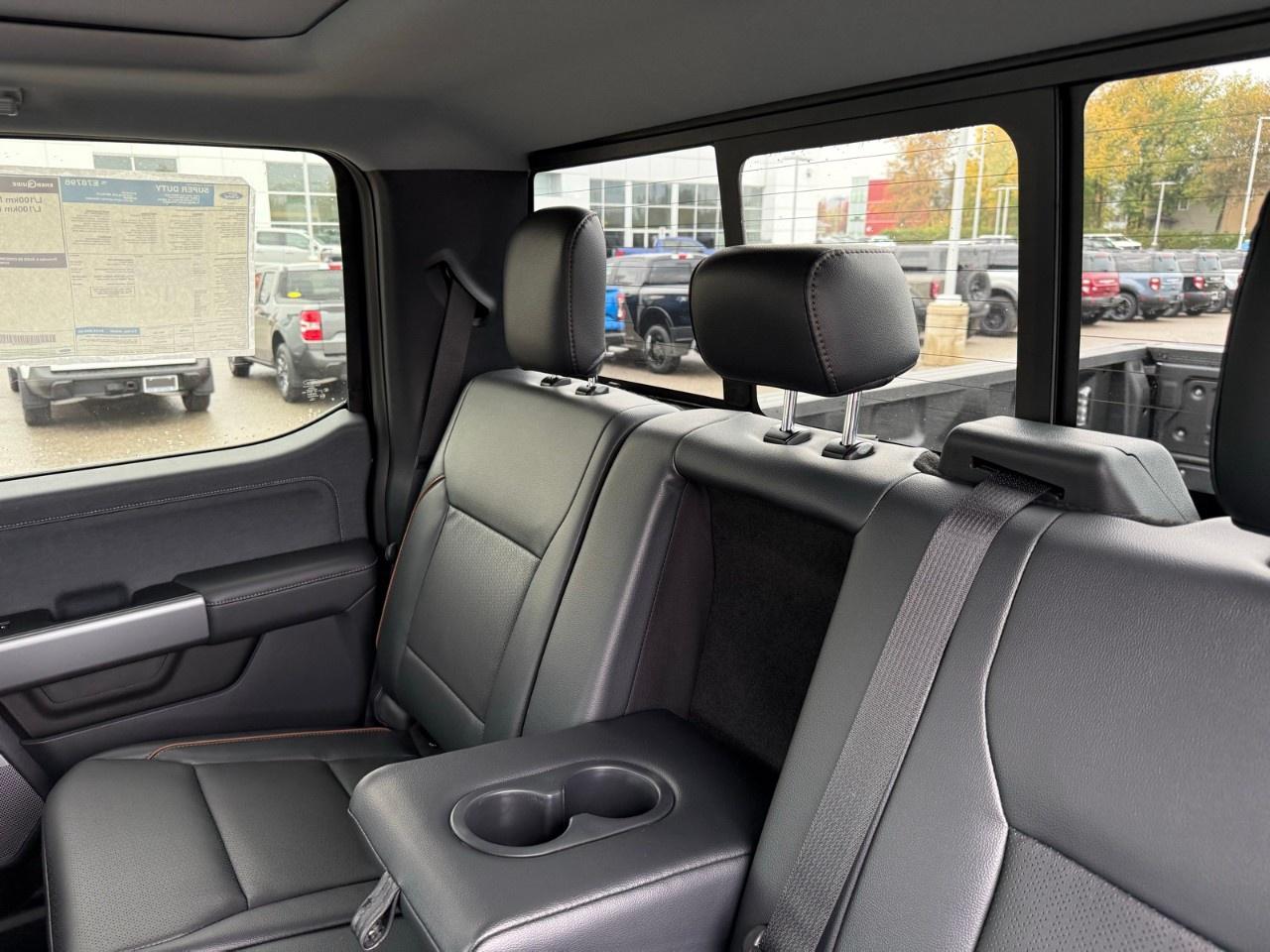 2026 Ford SUPER DUTY F-250 SRW  Photo
