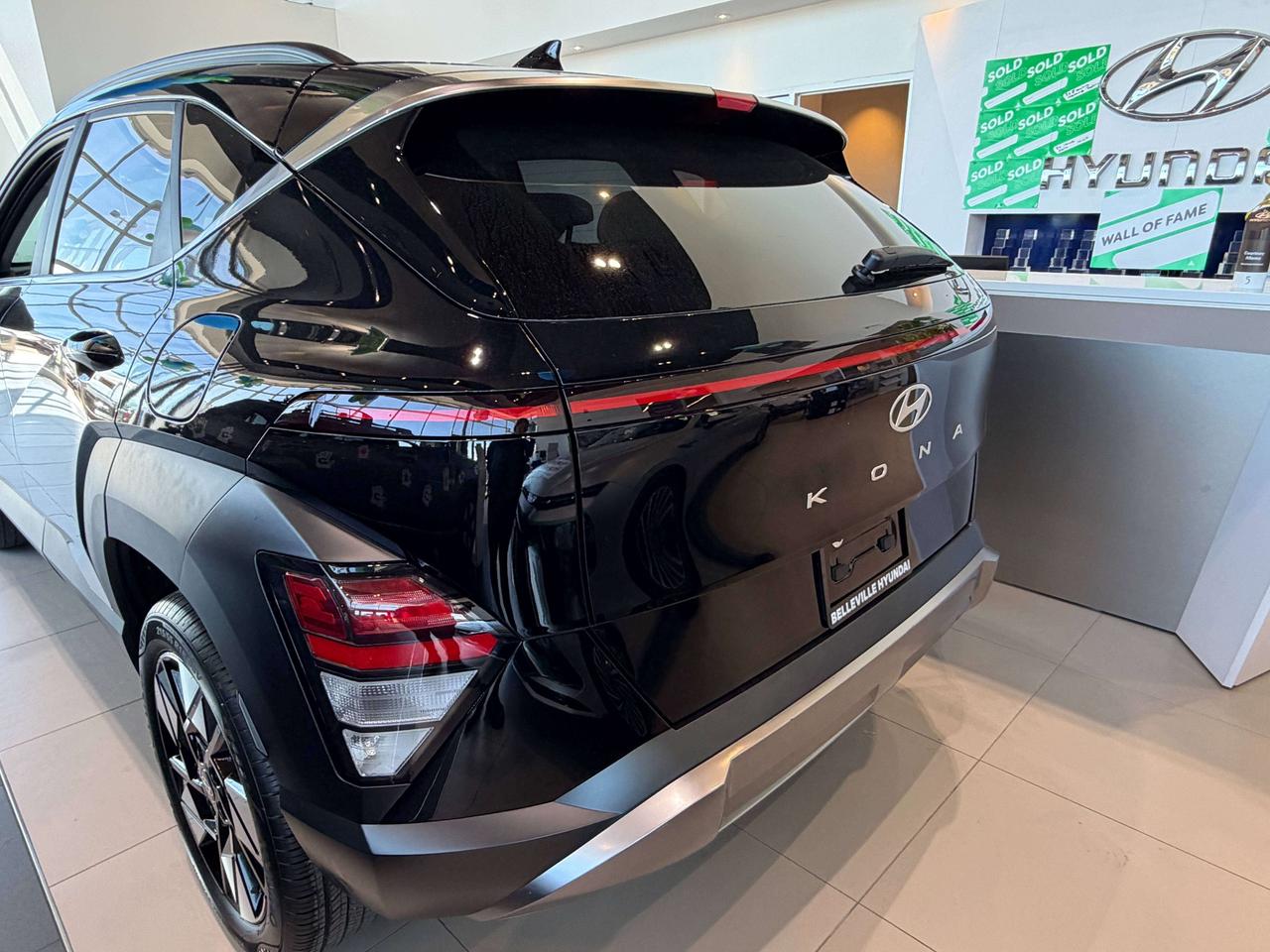 2024 Hyundai KONA KONA TREND AWD Photo