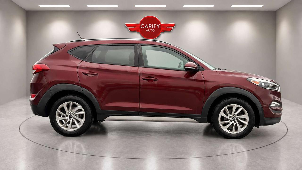 2017 Hyundai Tucson SE   Certified   AWD   No Accident   Sunroof   Leather Photo