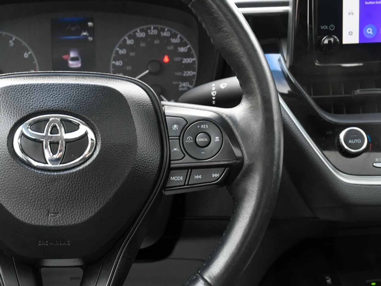 2024 Toyota Corolla LE Upgrade   Sunroof   CarPlay   Android Auto   Heated Seats & Steering   Back up Cam   Alloy Wheels Photo
