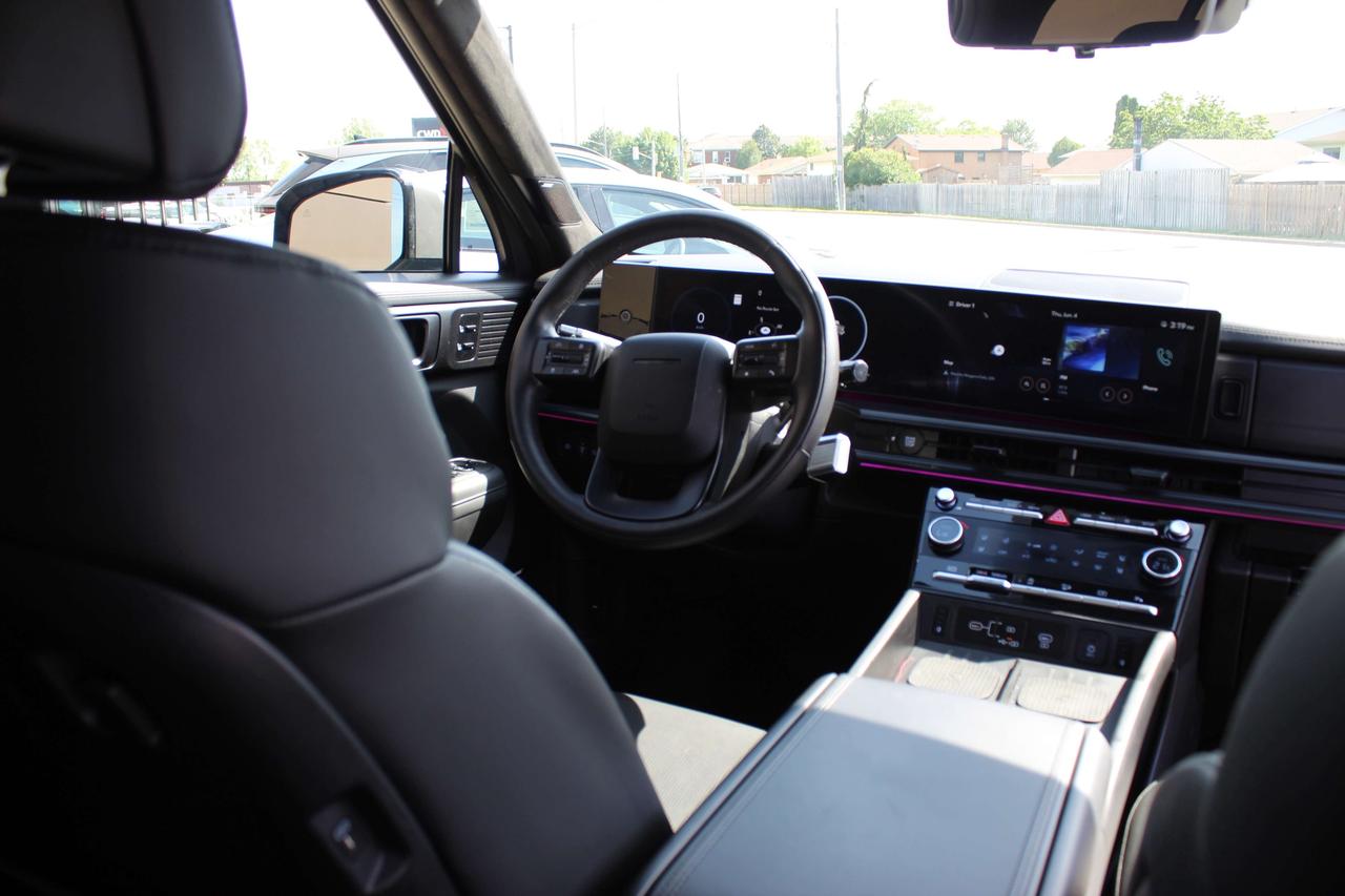 2025 Hyundai Santa Fe ULTIMATE CALLIGRAPHY/ NAPPA LEATHER/ BOSE AUDIO/ 21 RIMS Photo