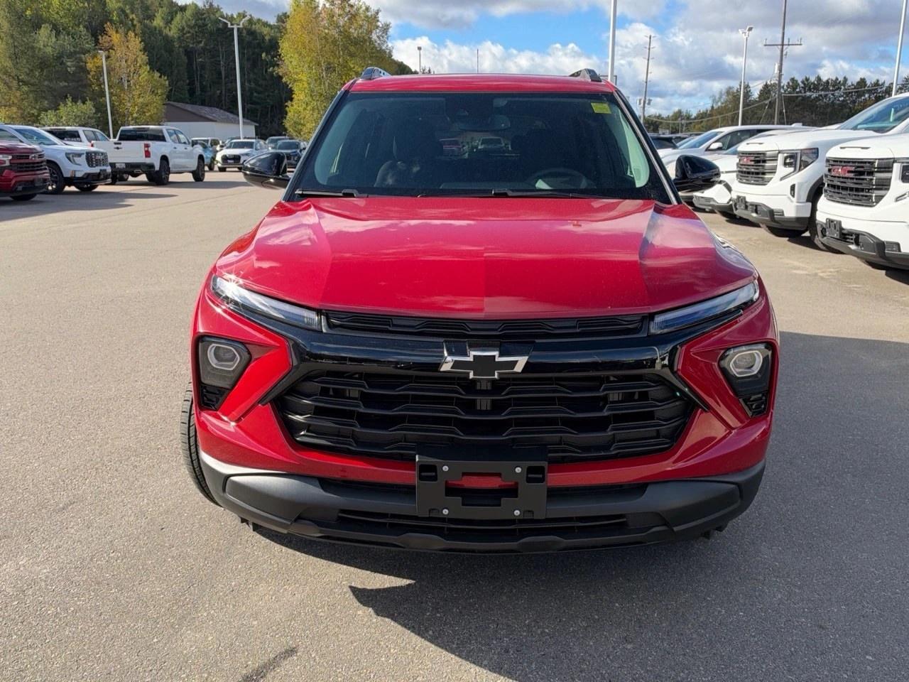 2026 Chevrolet TrailBlazer AWD 4dr LT Photo2