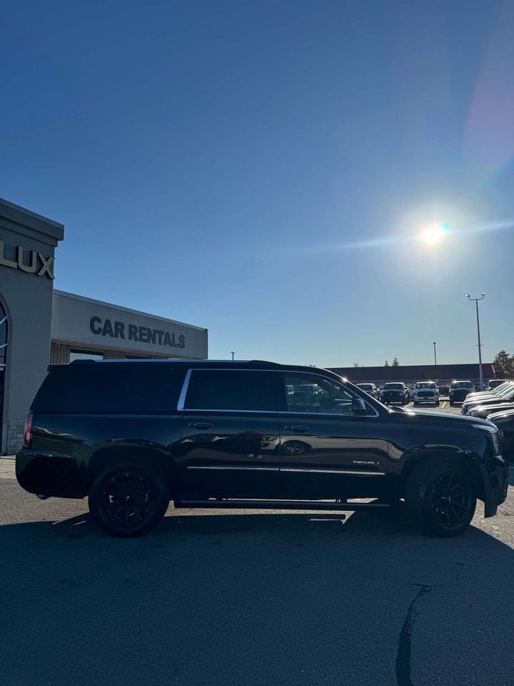 2016 GMC Yukon 4WD 4dr Denali Photo