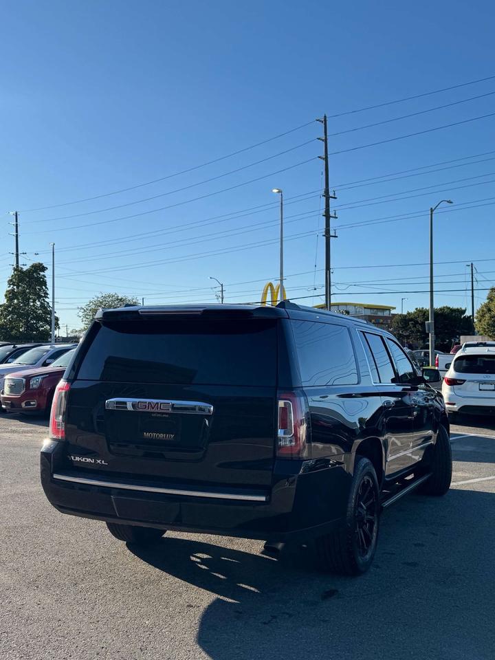 2016 GMC Yukon 4WD 4dr Denali Photo