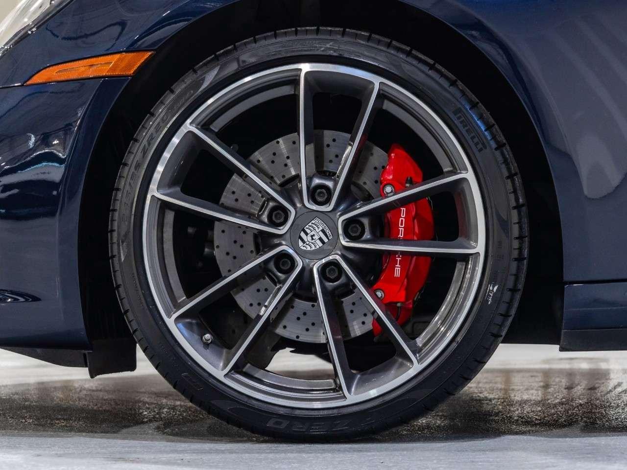2022 Porsche 911 Carrera S Photo