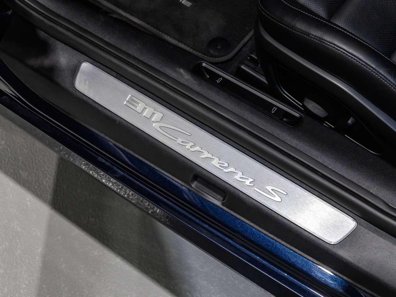 2022 Porsche 911 Carrera S Photo