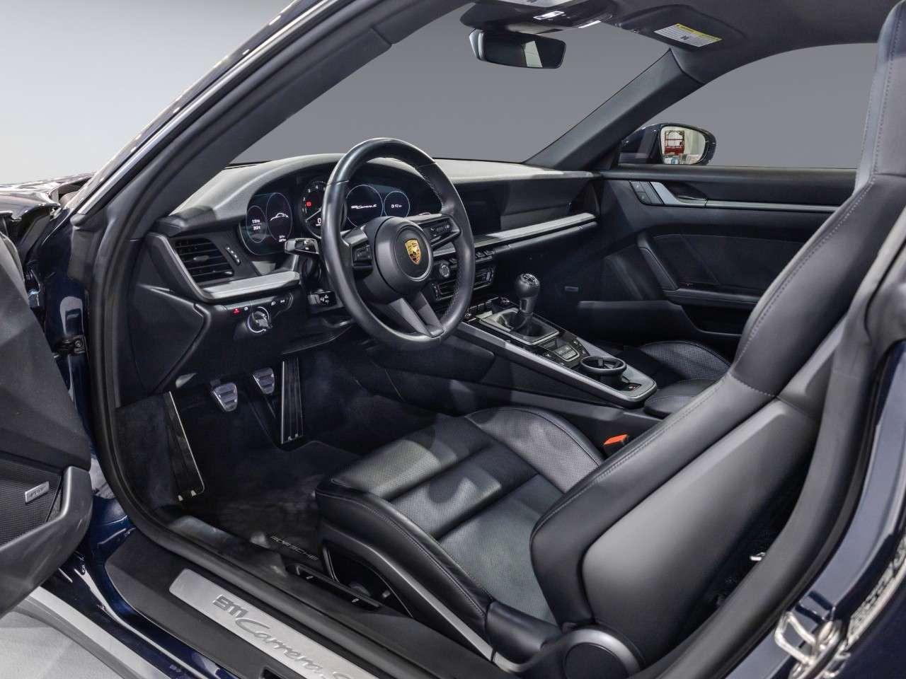 2022 Porsche 911 Carrera S Photo