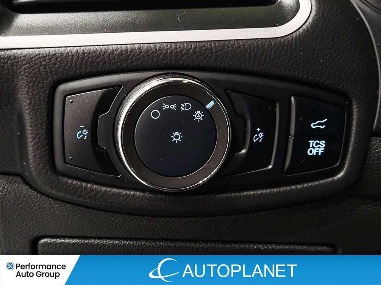 2024 Ford Edge SEL AWD, Back Up Cam, Remote Start, Android Auto! Photo