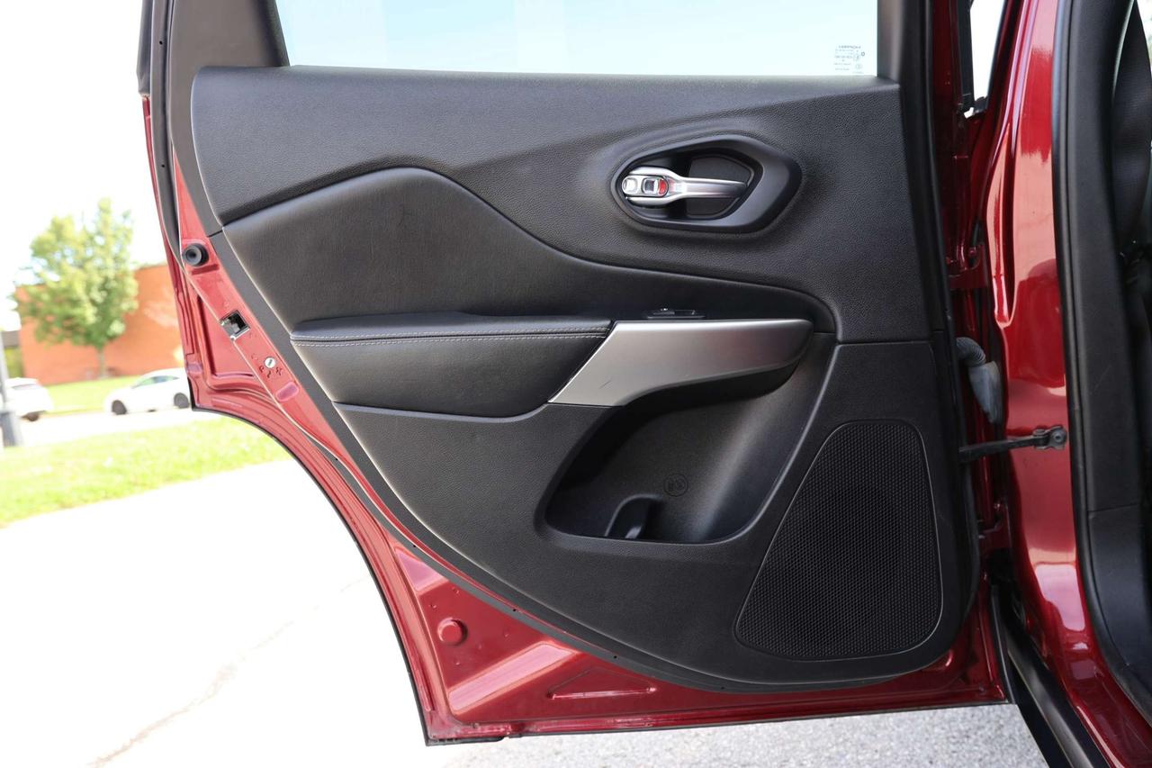 2021 Jeep Cherokee 80TH ANNIVERSARY-4x4-R STARTER/NAV/BCAM/BLIS/LEATHER/H SEATS/KEYLESS/CARPLAY/PANOROOF Photo