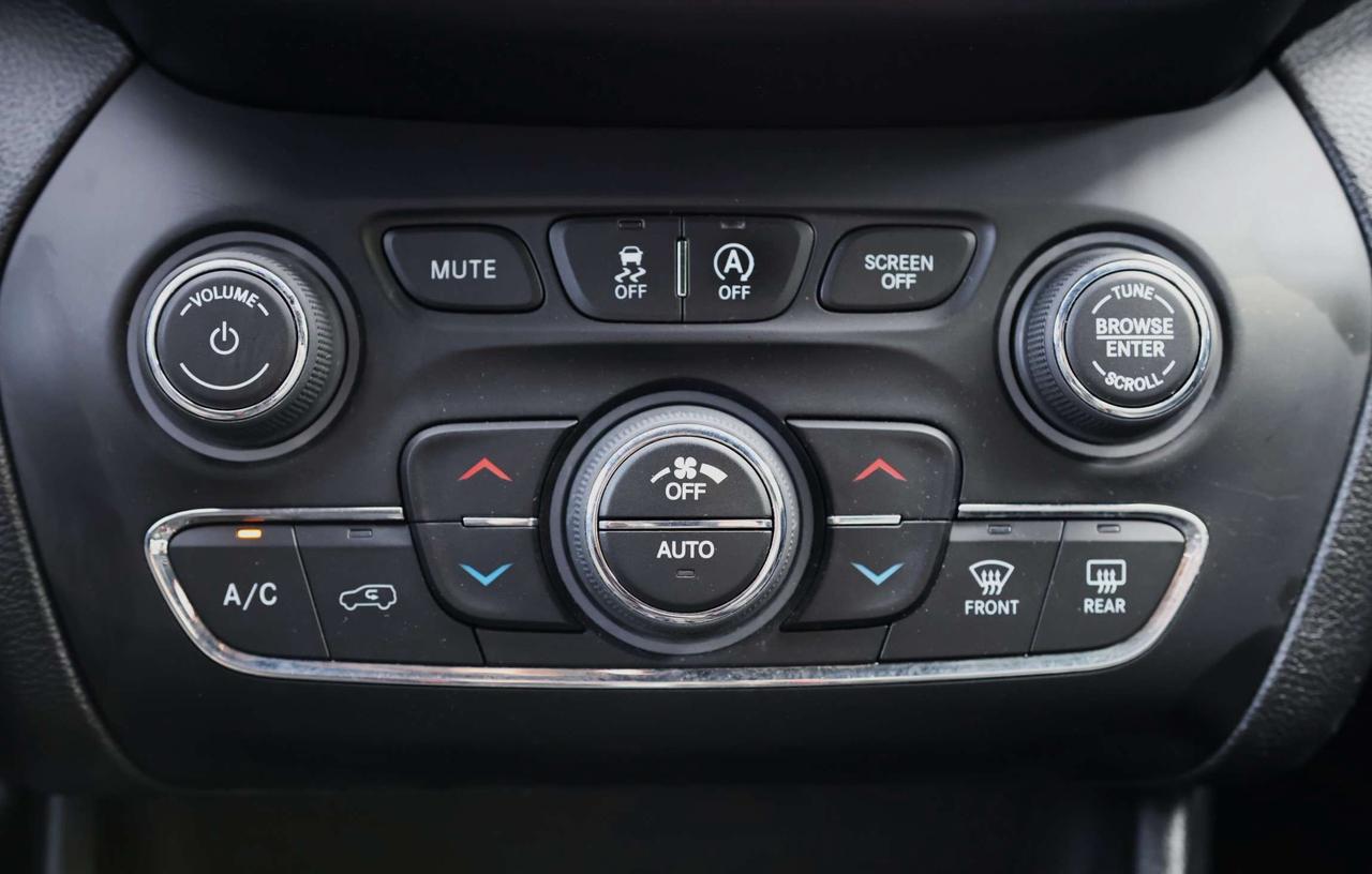 2021 Jeep Cherokee 80TH ANNIVERSARY-4x4-R STARTER/NAV/BCAM/BLIS/LEATHER/H SEATS/KEYLESS/CARPLAY/PANOROOF Photo