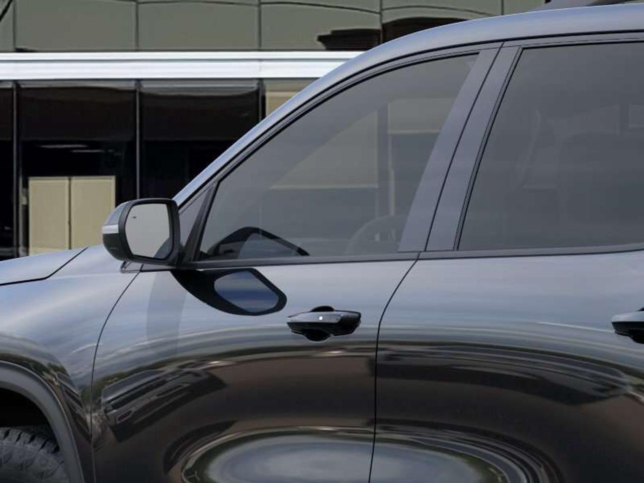 2027 Chevrolet Traverse AWD 4dr Z71 Photo